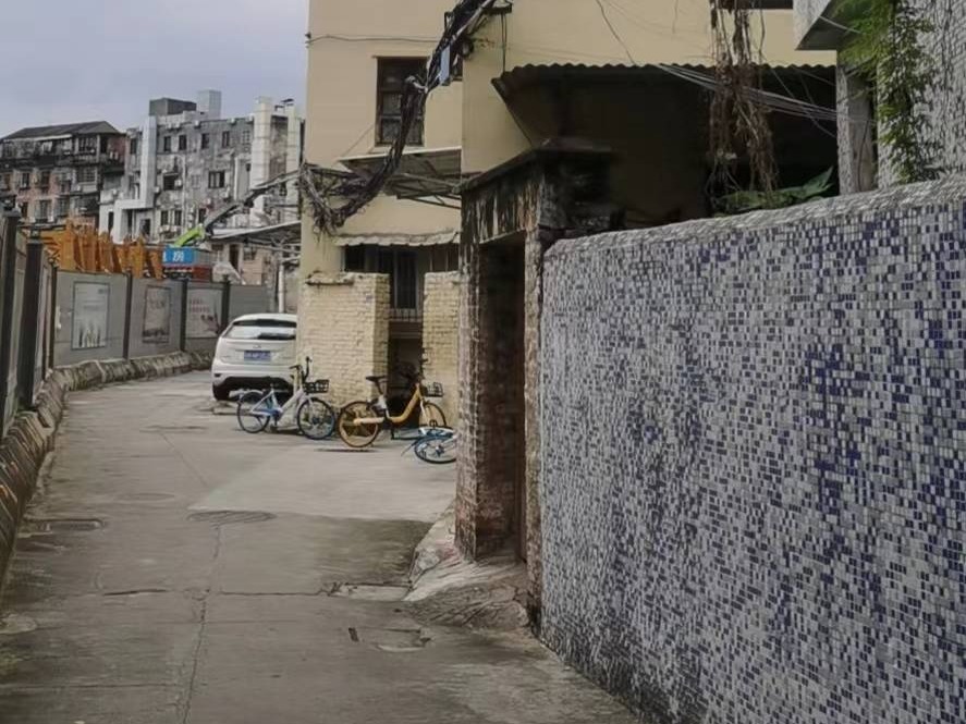 出租广东省广州市海珠区同福东路和平里14号209房
