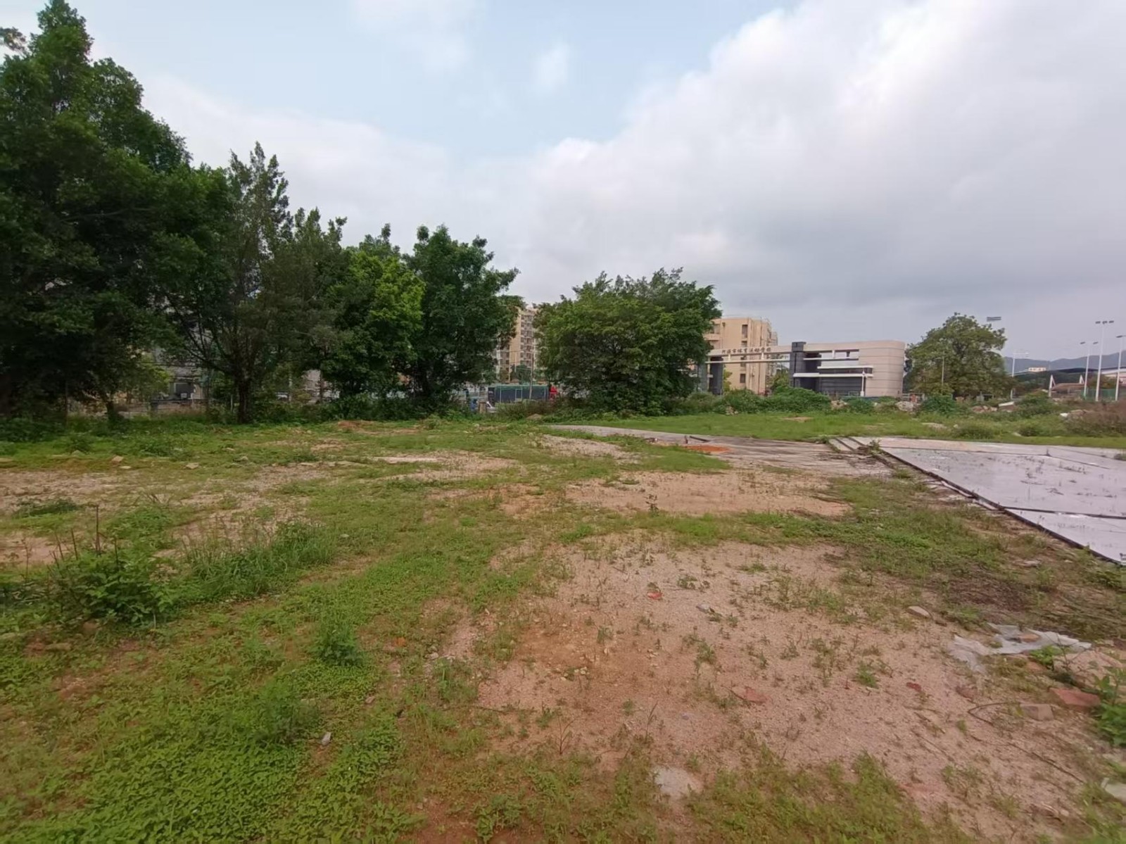 [河源市]出租河源市市区万绿湖大道北边、河源大道西面空地