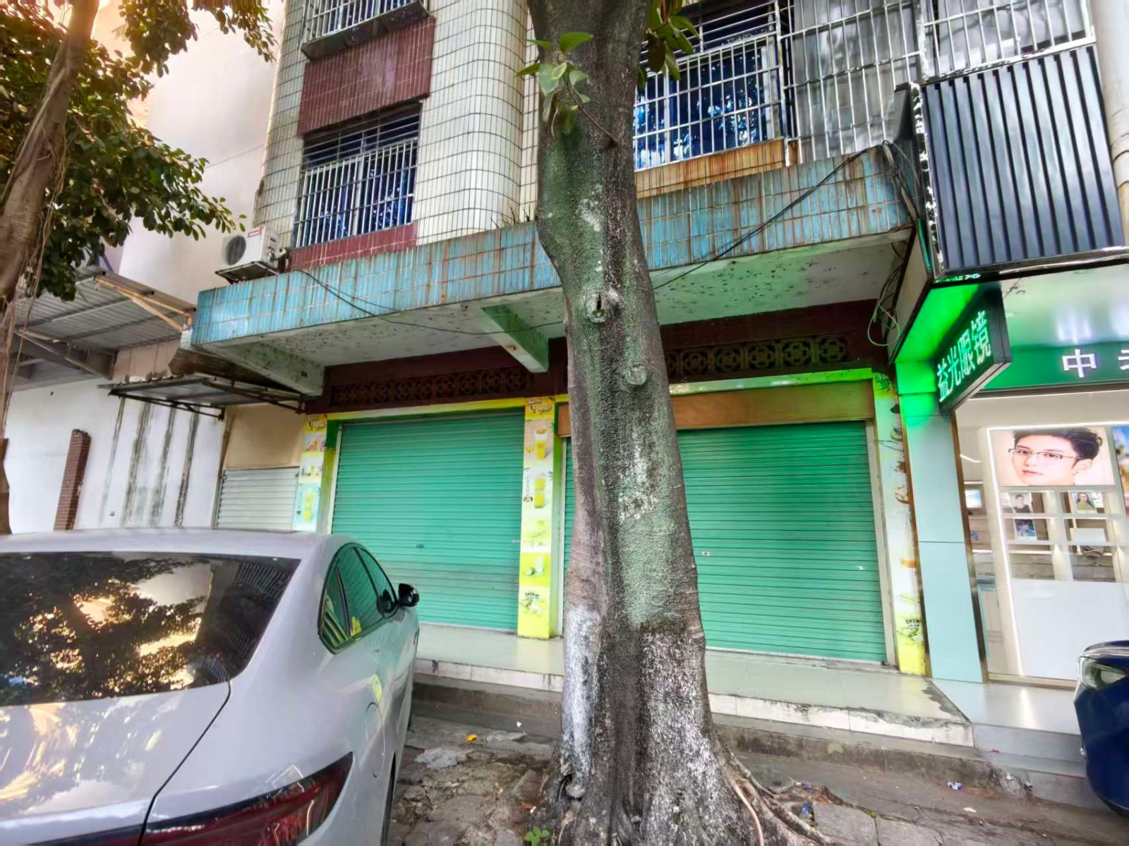 出租河源开发大学教工宿舍A栋南起第7-8卡门店