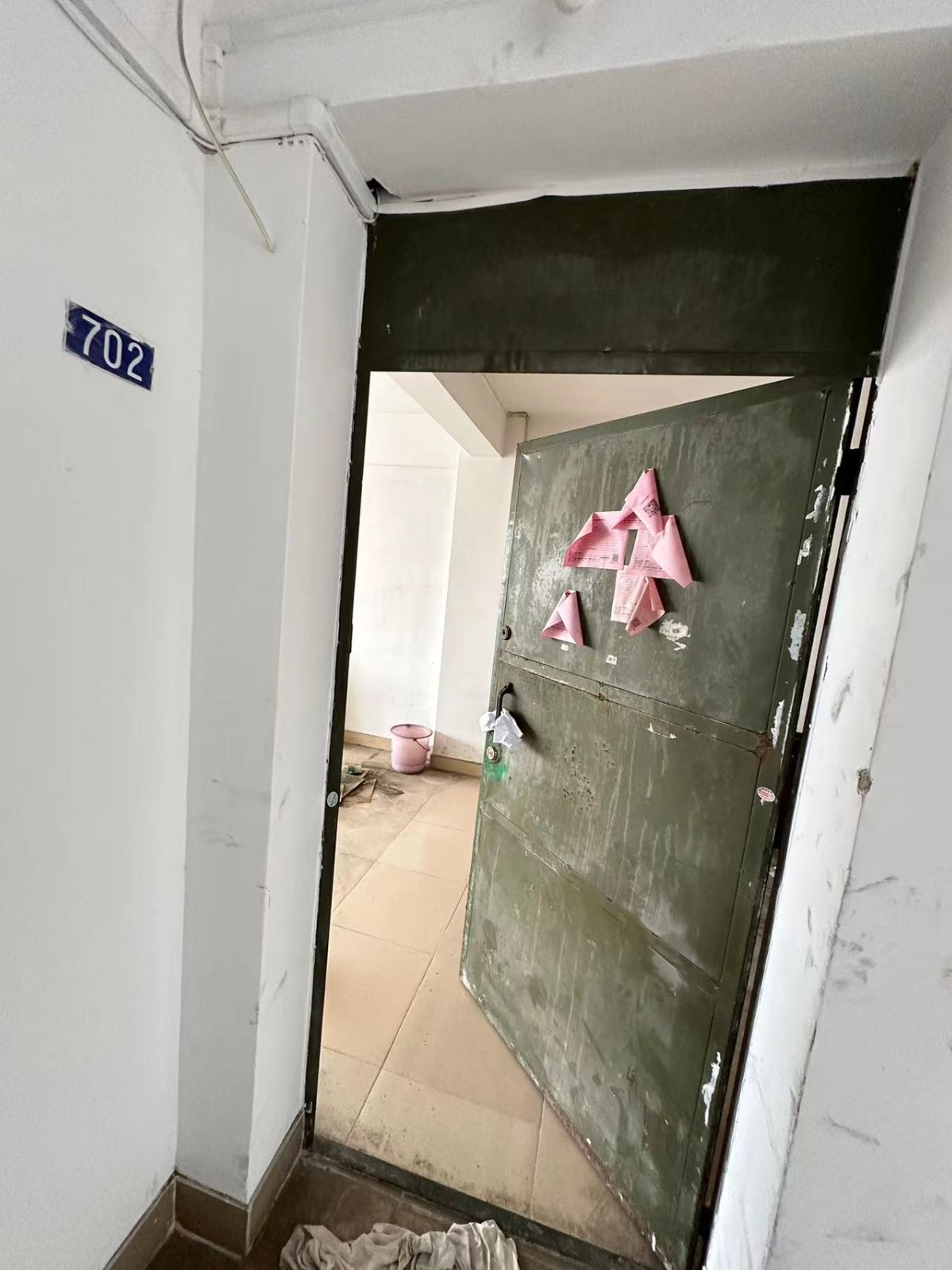 [广州市]番禺区市桥镇沙头捷进西路金碧楼B幢之二702