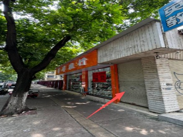 出租广州市花都区车辆厂生活区游泳池外商铺-3
