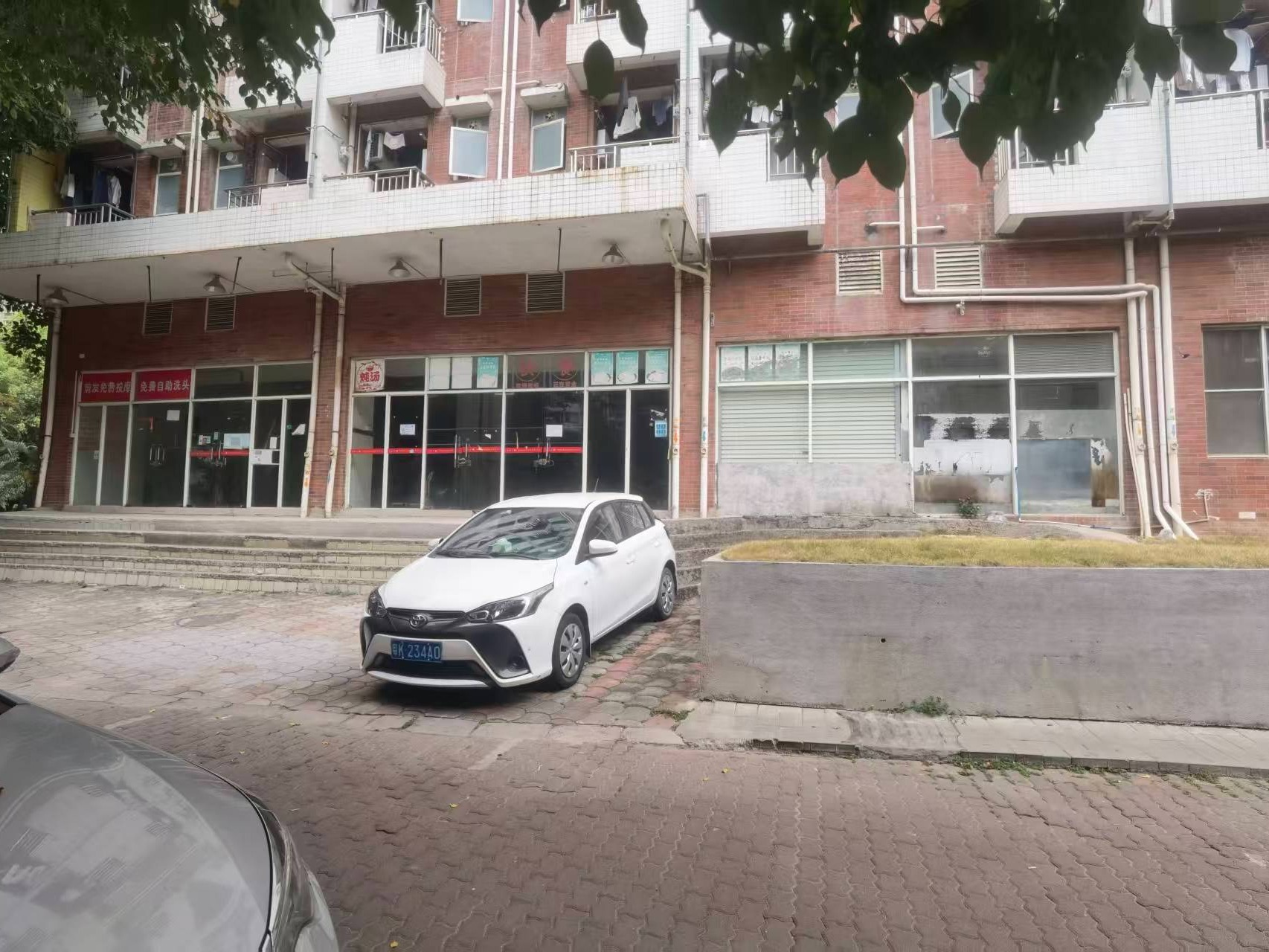 出租广州市南沙区丰庭花园北街8号楼首层物业