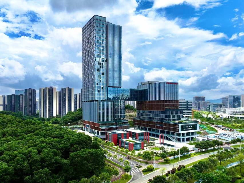 出租广州市黄埔区含英一路99号1号楼副塔楼负二层4个机动车位【A2-68】、【A2-69】、【A2-70】、【A2-71】