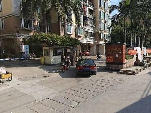 出租广东省广州市海珠区南箕路南箕中街37号地下室D10车位