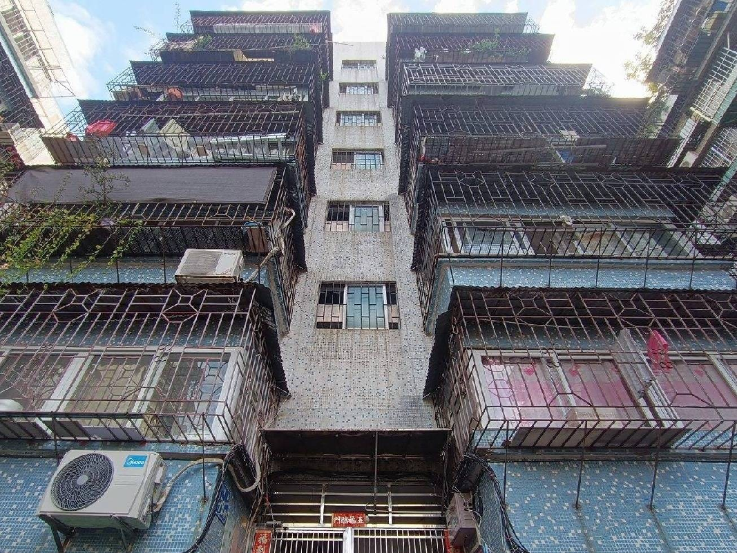 分别出租广州市荔湾区桥荫坊15号,海珠区江南大道中路穗花北街二巷3号、下渡路178号、广州大道南绿翠园樱花街40号,越秀区大新路武帝一巷6号、水荫路45号大院,天河区天河东路信城南街11号,广州市白云区乐陶街60号,黄埔区港湾路614号的来源图片