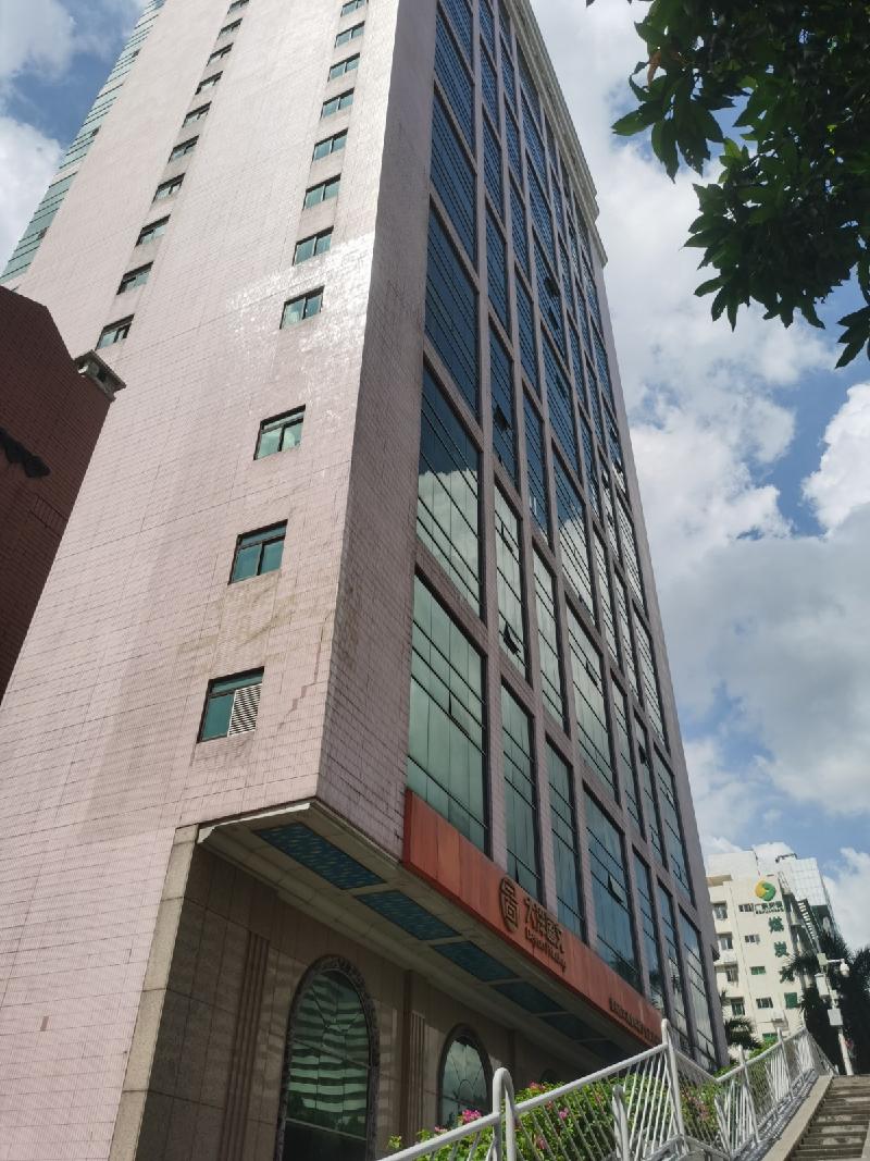出租广州市越秀区东风中路318号嘉业大厦12层物业及负一层17、18、26、27号共4个停车位